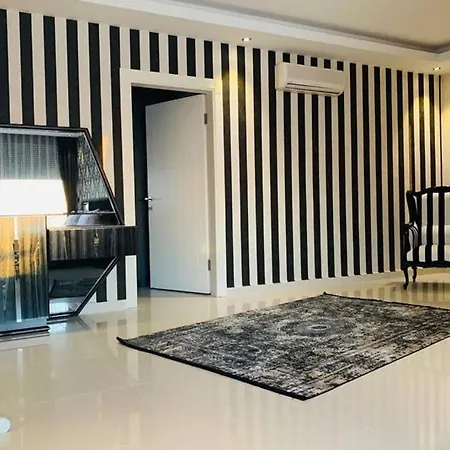 New Build, Super Luxury Golf Park 4 阿拉尼亚